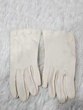 Cream Women's Cotton Gloves with Subtle Floral Cuff